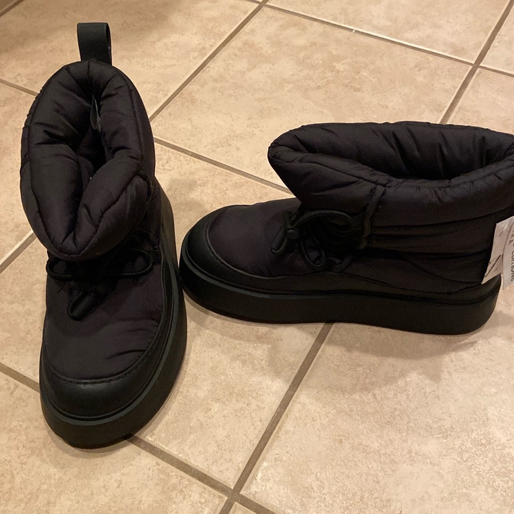 Zara ankle snow booties